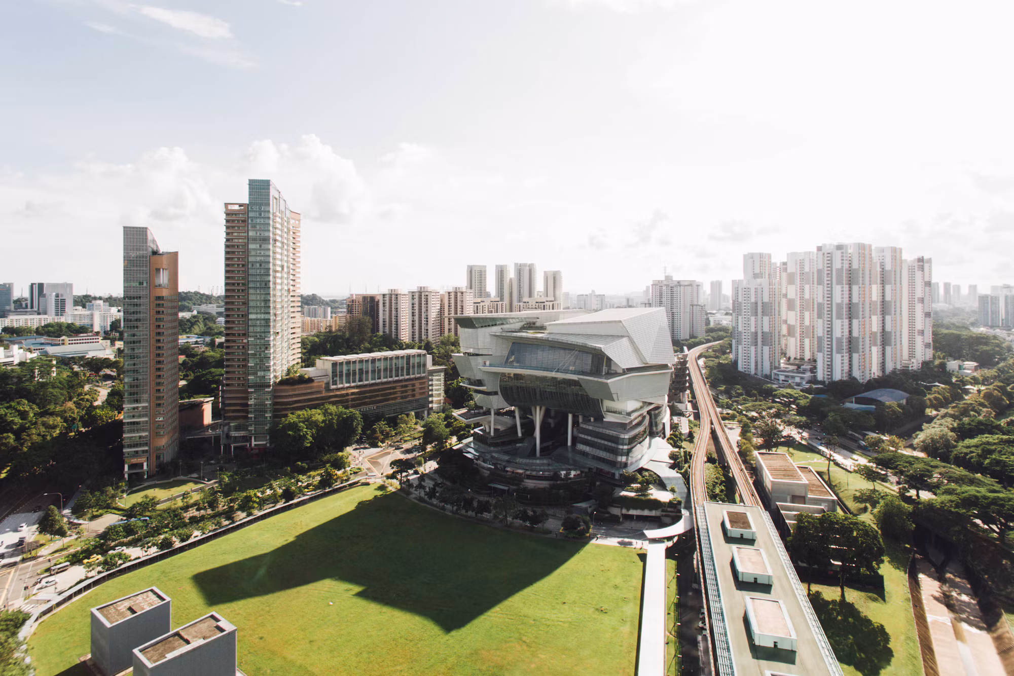 L’impact des gratte-ciel sur la vie urbaine moderne